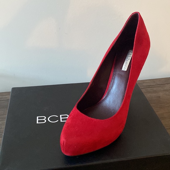 Red platform heels - Picture 2 of 2